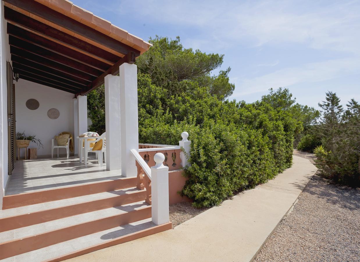 Viviendas Los Olivos - Formentera Break Playa Migjorn Exteriör bild