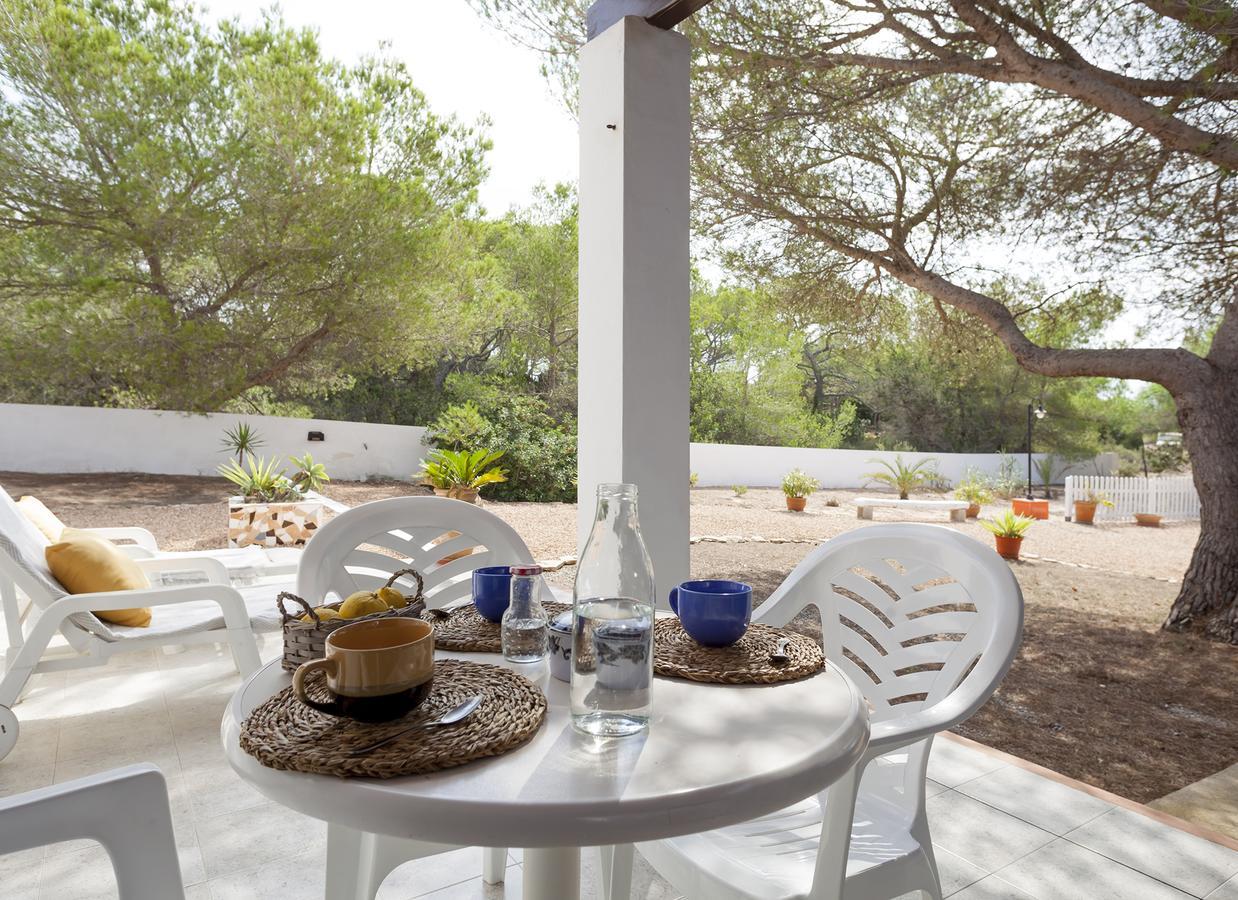 Viviendas Los Olivos - Formentera Break Playa Migjorn Exteriör bild